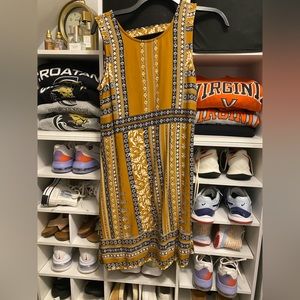Cute yellow business dress